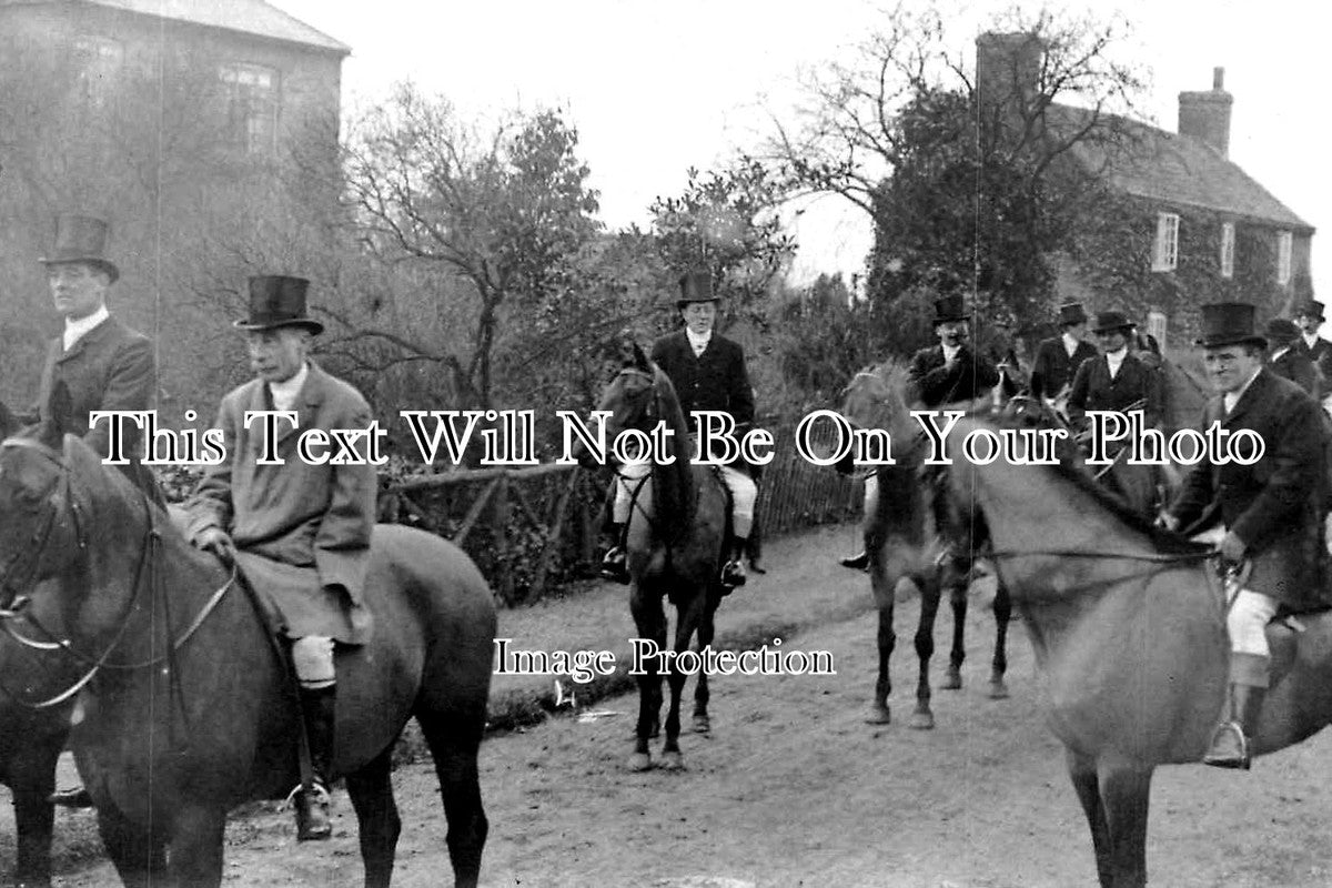 LC 679 - Belvoir Hunt At Buckminster, Leicestershire