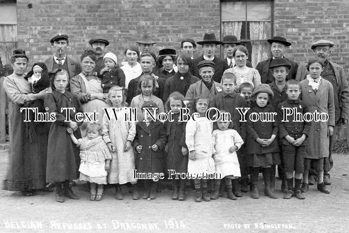 LI 1230 - Belgian Refugees At Dragonby, Scunthorpe, Lincolnshire 1914