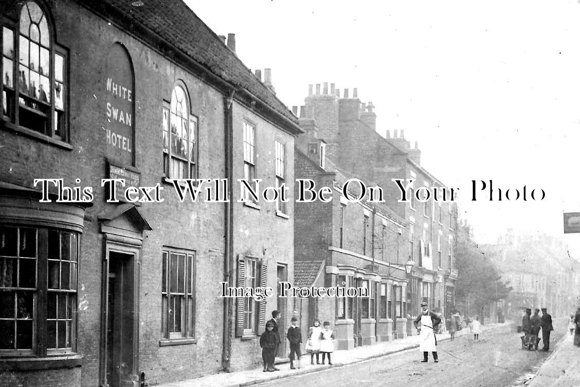 LI 1234 - White Swan Hotel Pub, Barton Upon Humber, Lincolnshire c1912