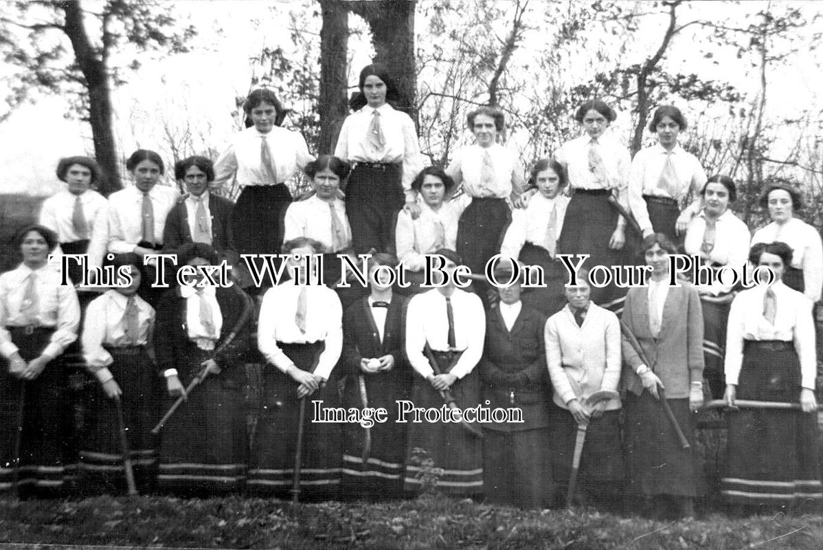 LI 1262 - Eresby Hockey Club, Lincolnshire 1913-14