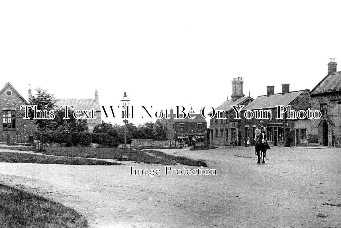 LI 1680 - Village Green, Welton By Lincoln, Lincolnshire-001