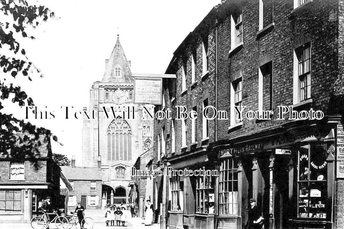 LI 1684 - Crowland Abbey & Shops, Crowland, Lincolnshire