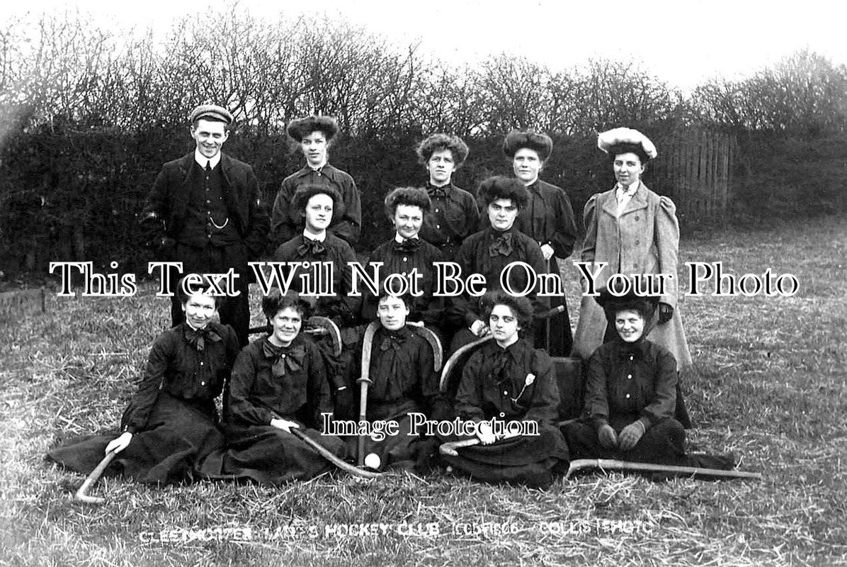 LI 1695 - Cleethorpes Ladies Hockey Club, Lincolnshire 1905-06