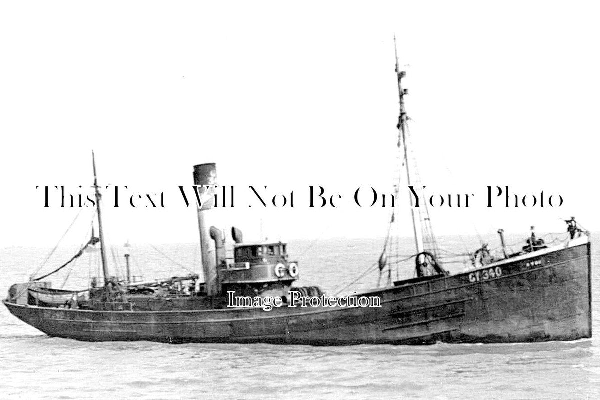 LI 2005 - Grimsby Fishing Trawler GY 340 'Avon' Lincolnshire c1910