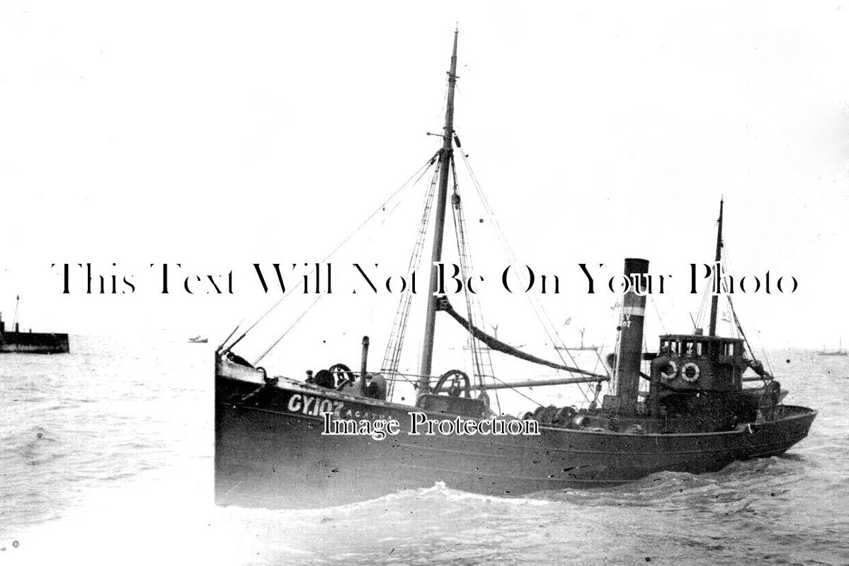 LI 2013 - Grimsby Fishing Trawler GY 107 'Agatha' Lincolnshire c1910