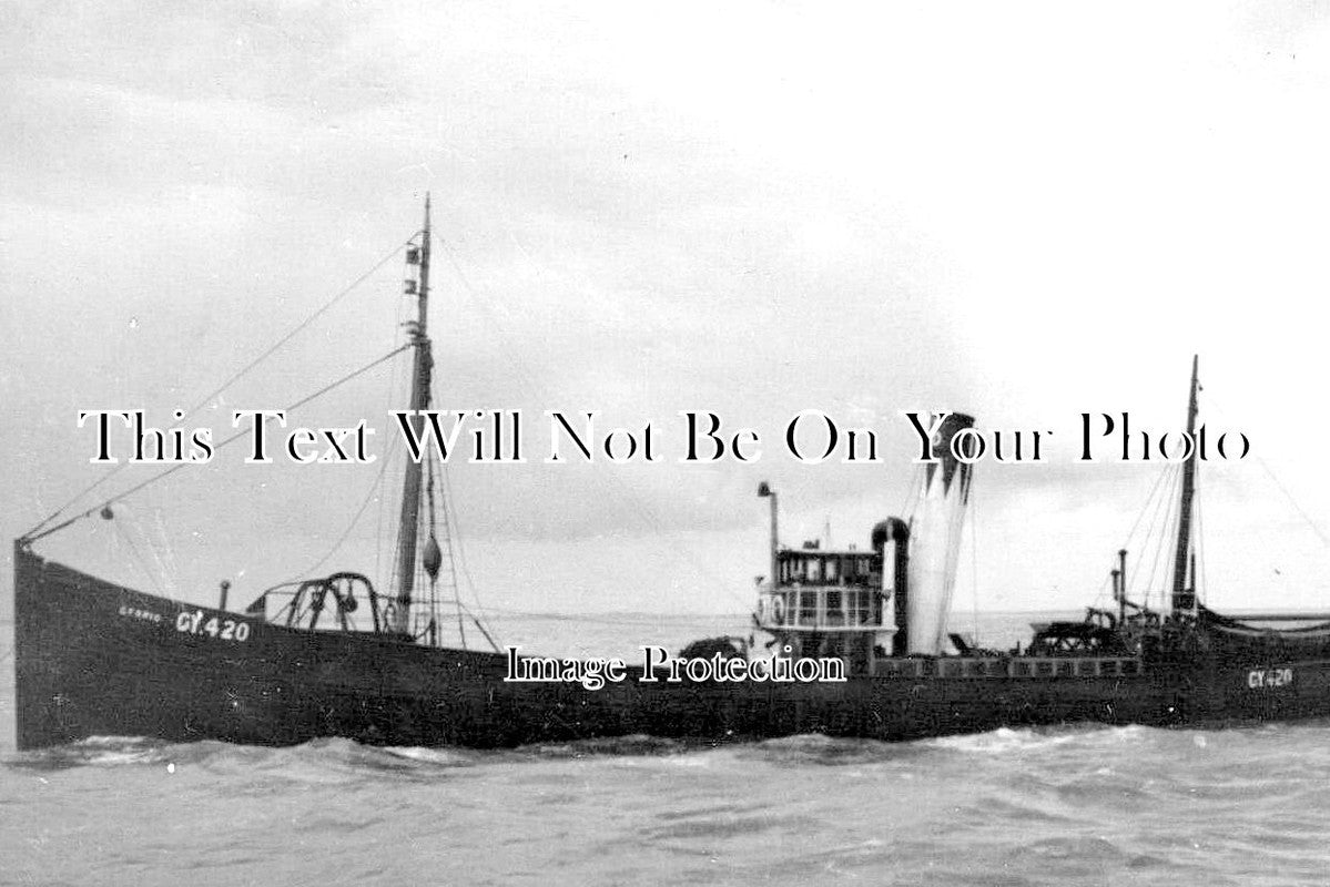 LI 2024 - Grimsby Fishing Trawler GY 420 'Cedric' Lincolnshire c1910