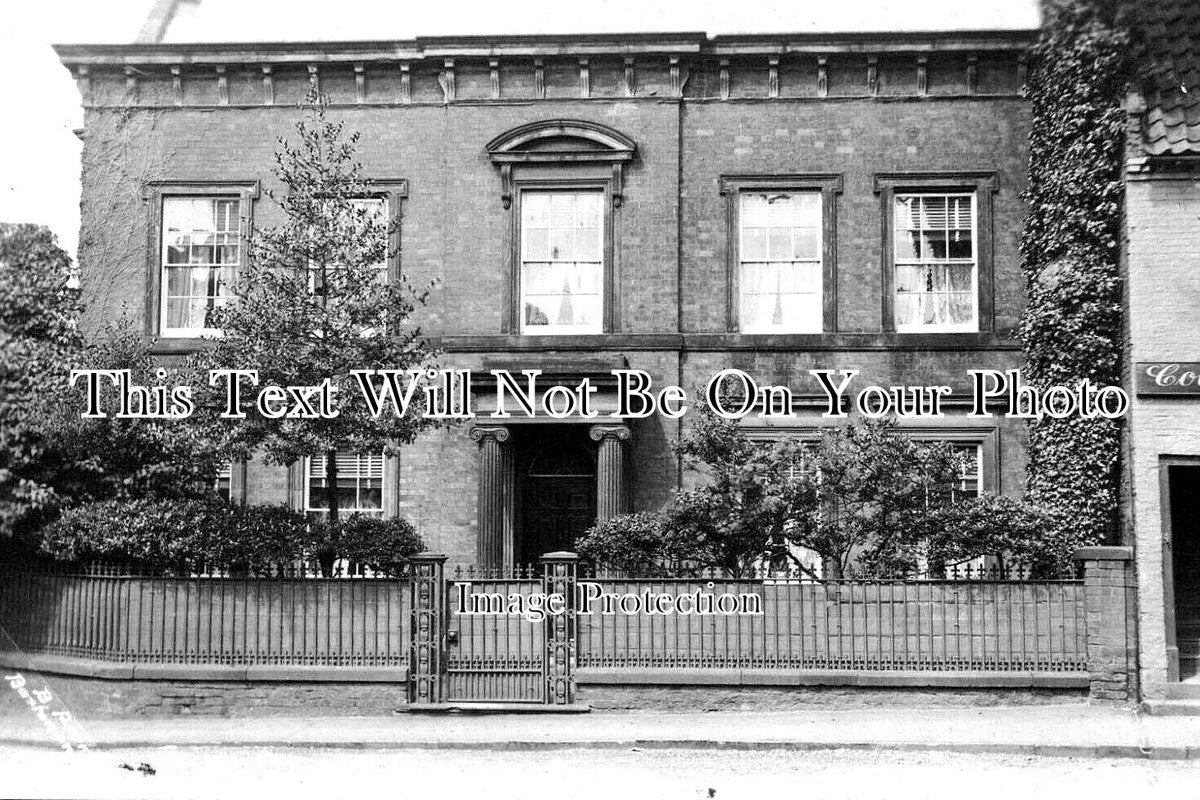 LI 2100 - Barton On Humber House, Lincolnshire