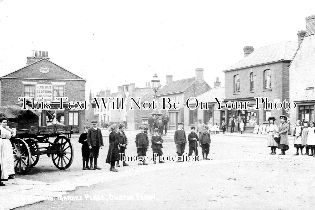 LI 2130 - Owston Ferry Market Place, Lincolnshire