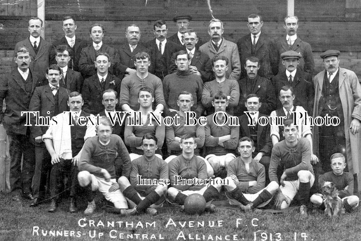 LI 2196 - Grantham Avenue Football Team, Lincolnshire 1913-14