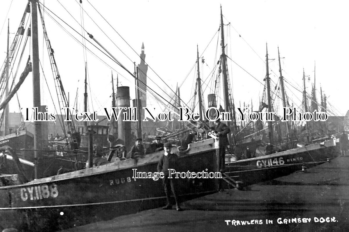 LI 2614 - Trawlers In Grimsby Dock, Lincolnshire c1911
