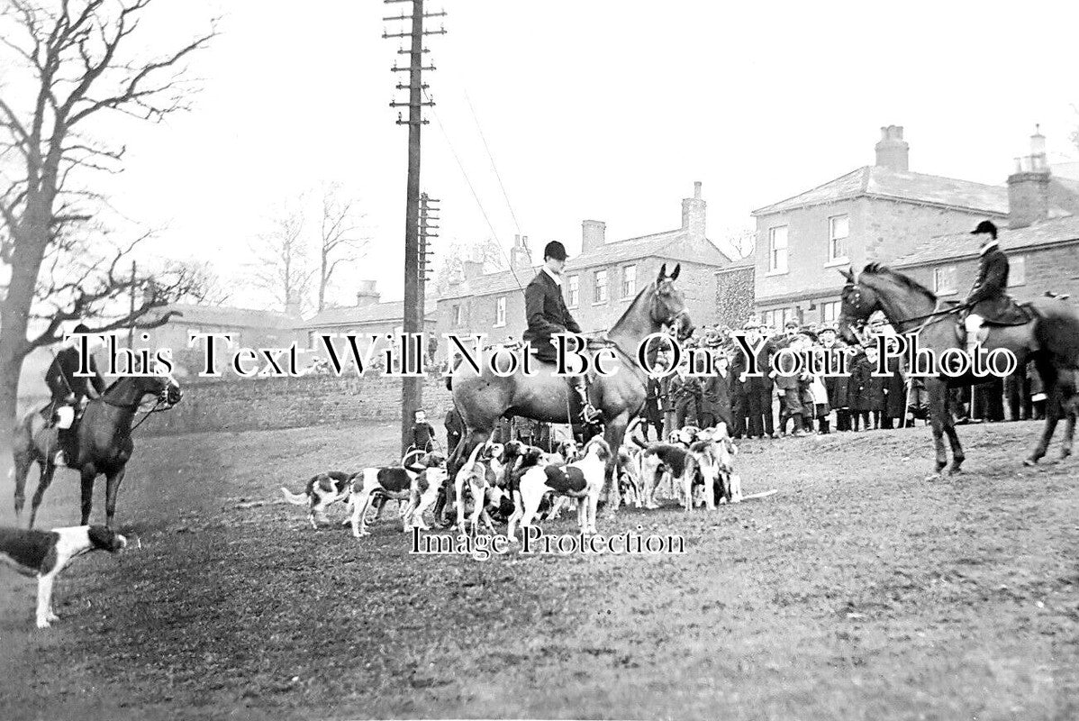 LI 2678 - Start Of The Cranwell Hunt, Lincolnshire c1936