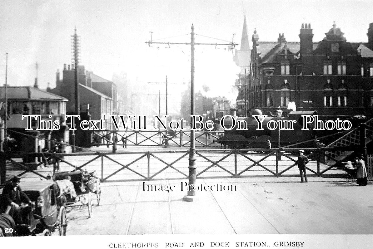 LI 2743 - Cleethorpes Road & Dock Railway Station, Grimsby, Lincolnshire