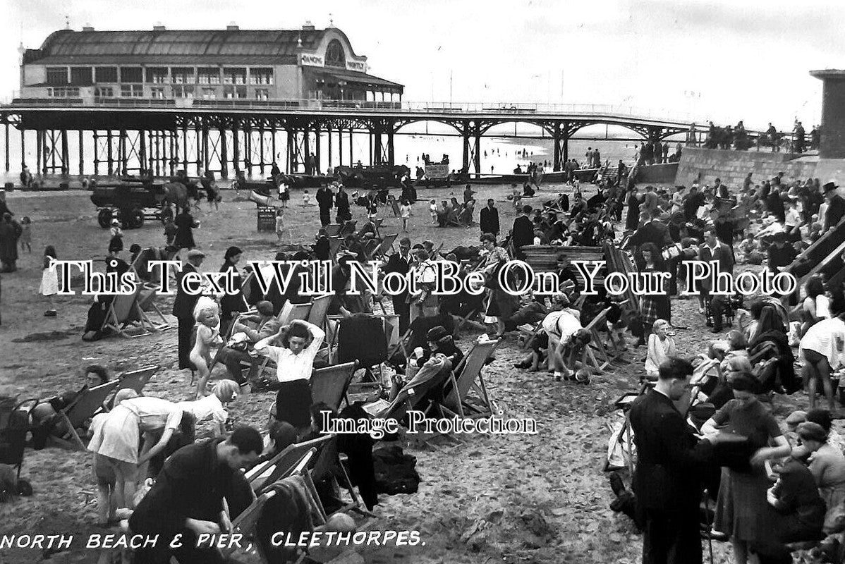 LI 2942 - North Beach, Cleethorpes Pier, Lincolnshire c1948