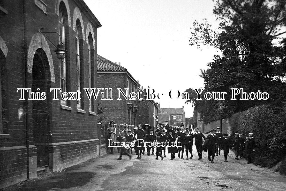 LI 2953 - High Street, Laceby, Lincolnshire