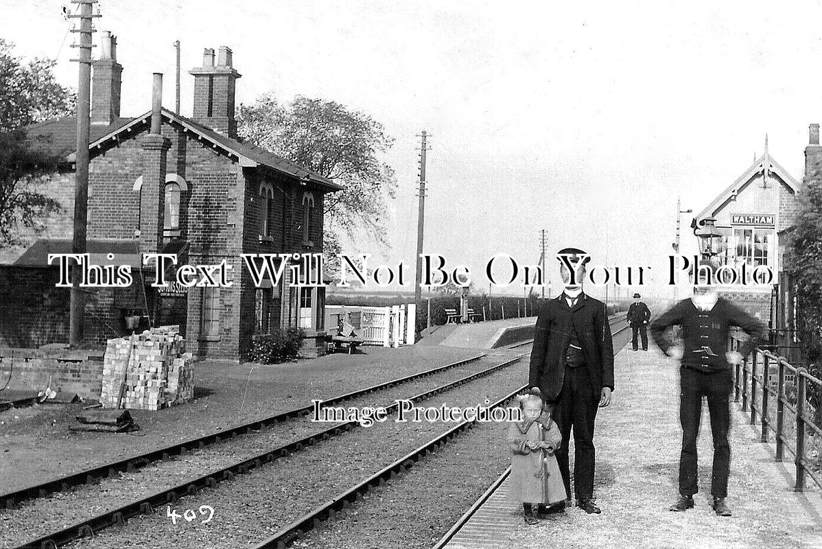 LI 3271 - Waltham Railway Station, Lincolnshire