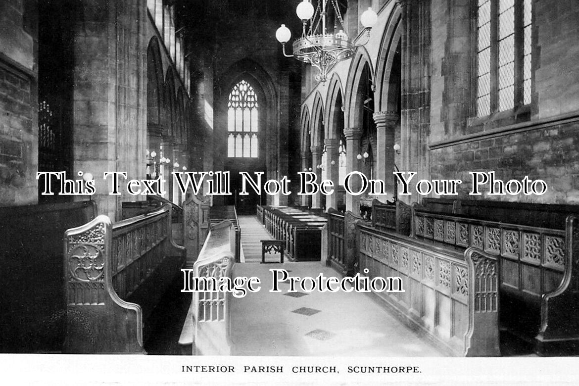 LI 3598 - Interior Of Scunthorpe Parish Church, Lincolnshire