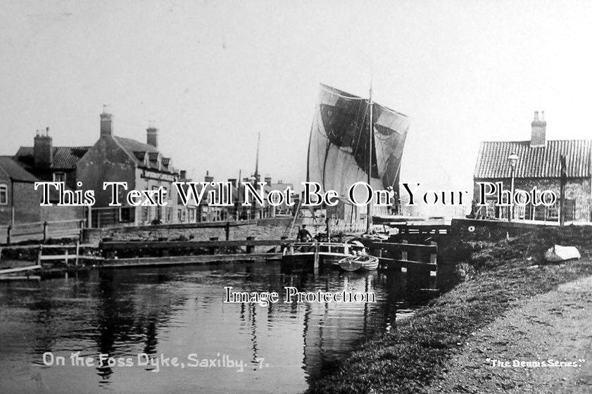 LI 484 - On The Foss Dyke At Saxilby, Lincolnshire