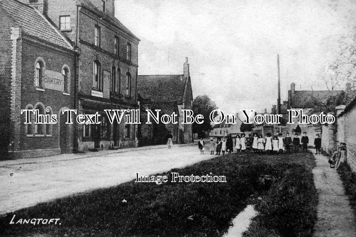 LI 510 - The Post Office & Bakery, Langtoft, Lincolnshire