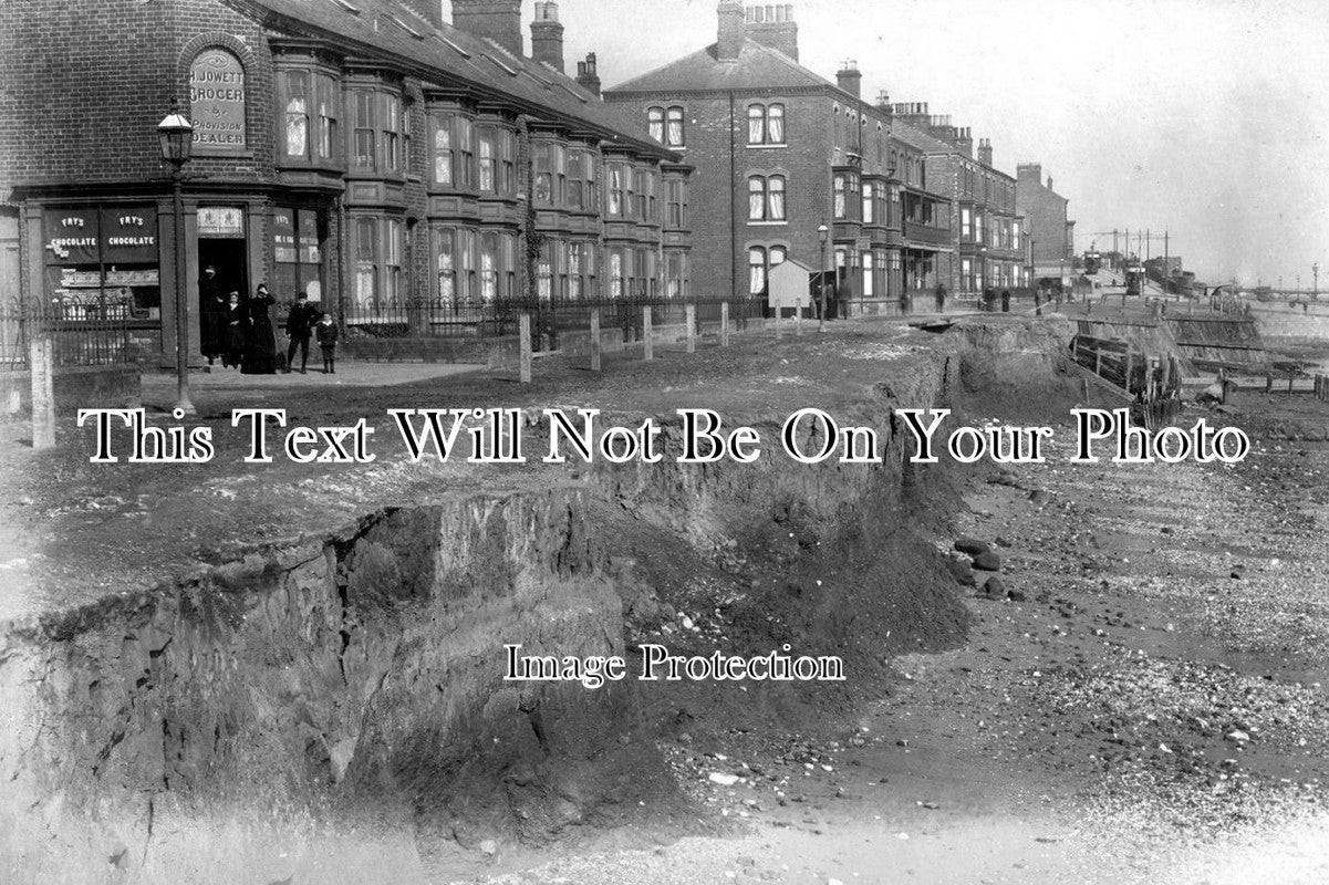 LI 656 - Coastal Erosion, Grimsby, Lincolnshire c1906