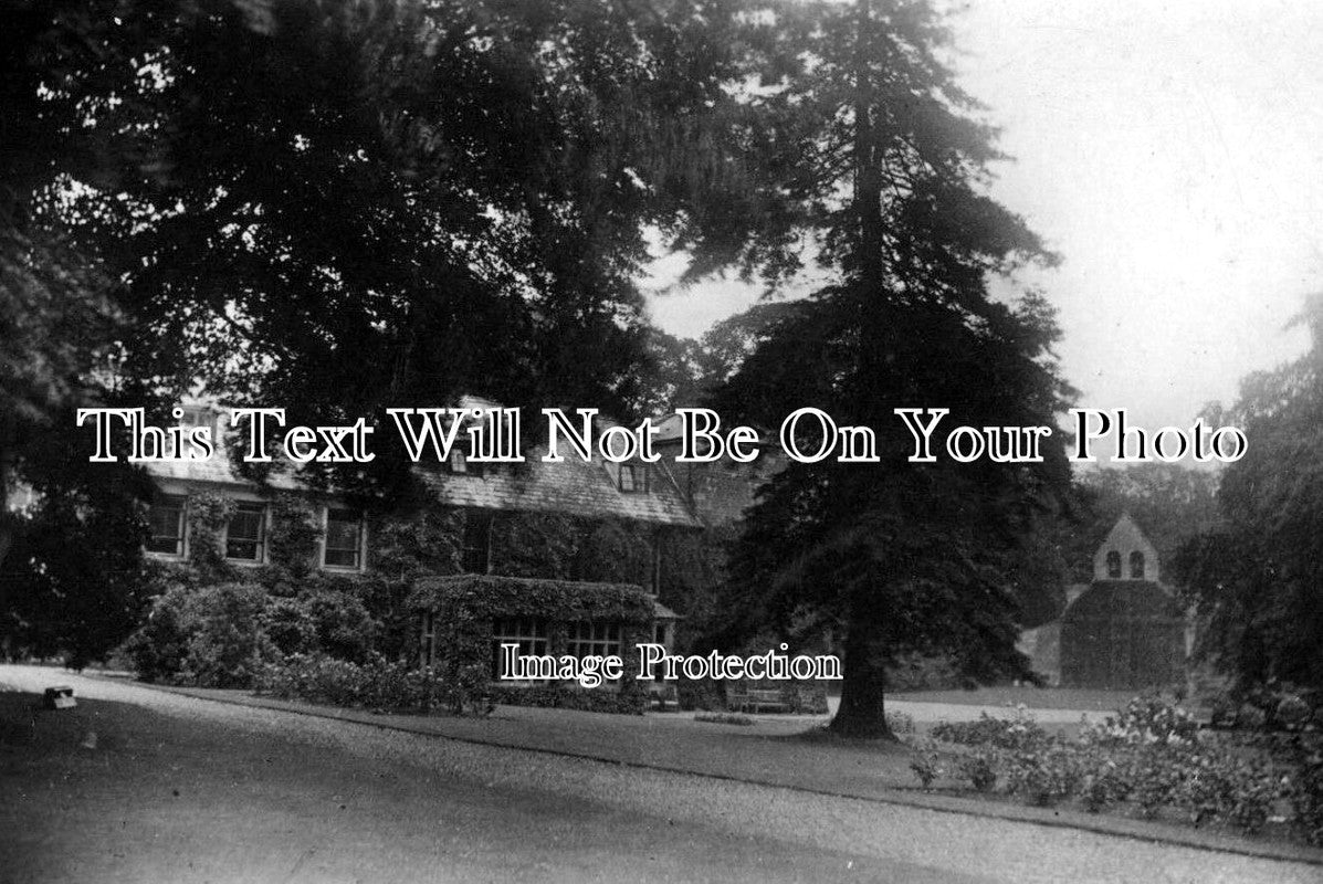 LI 688 - Allington Hall, Lincolnshire c1924