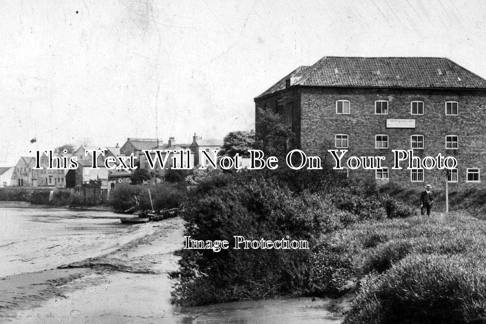 LI 834 - The Mill On The Floss, Morton, Lincolnshire c1909