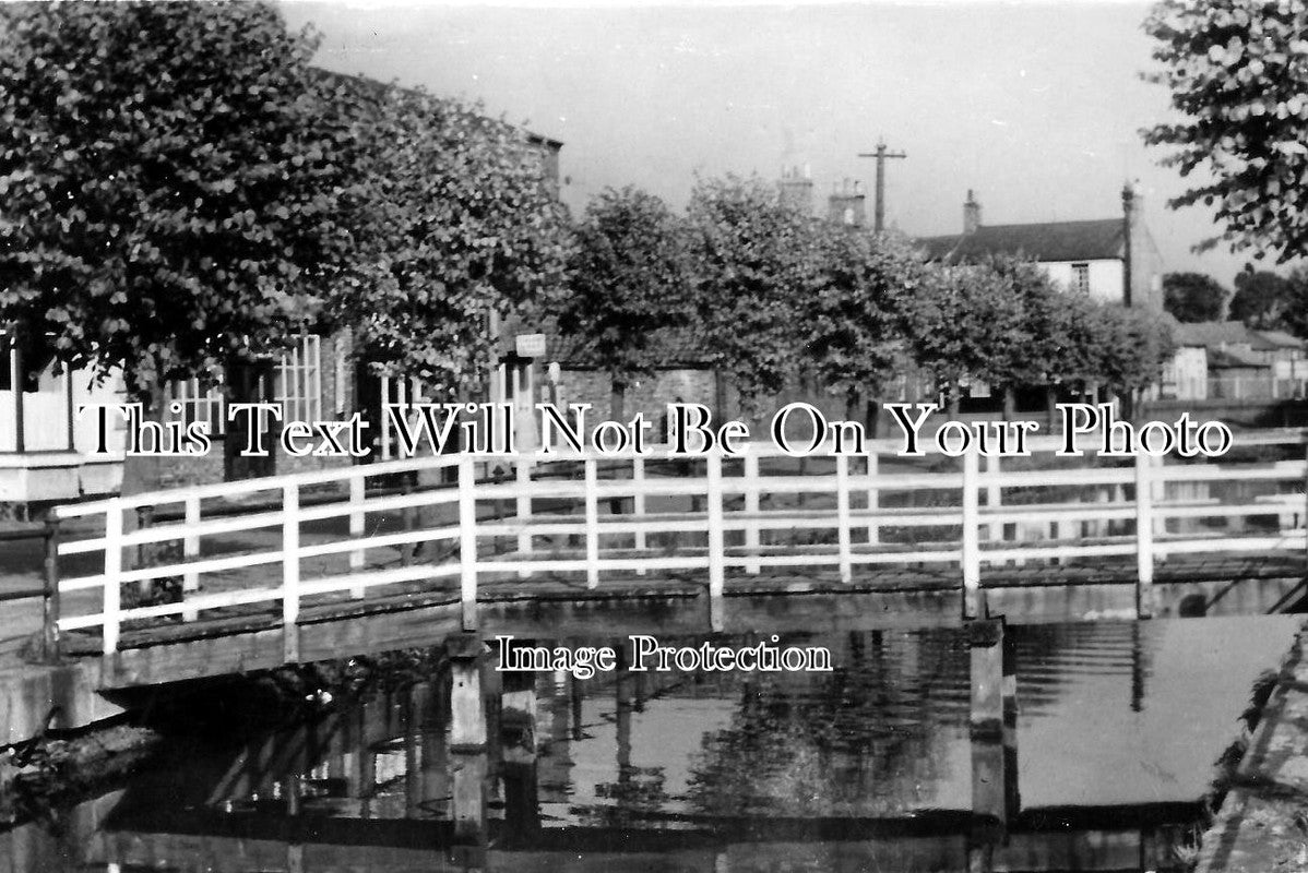 LI 858 -Waterside, Horncastle, Lincolnshire