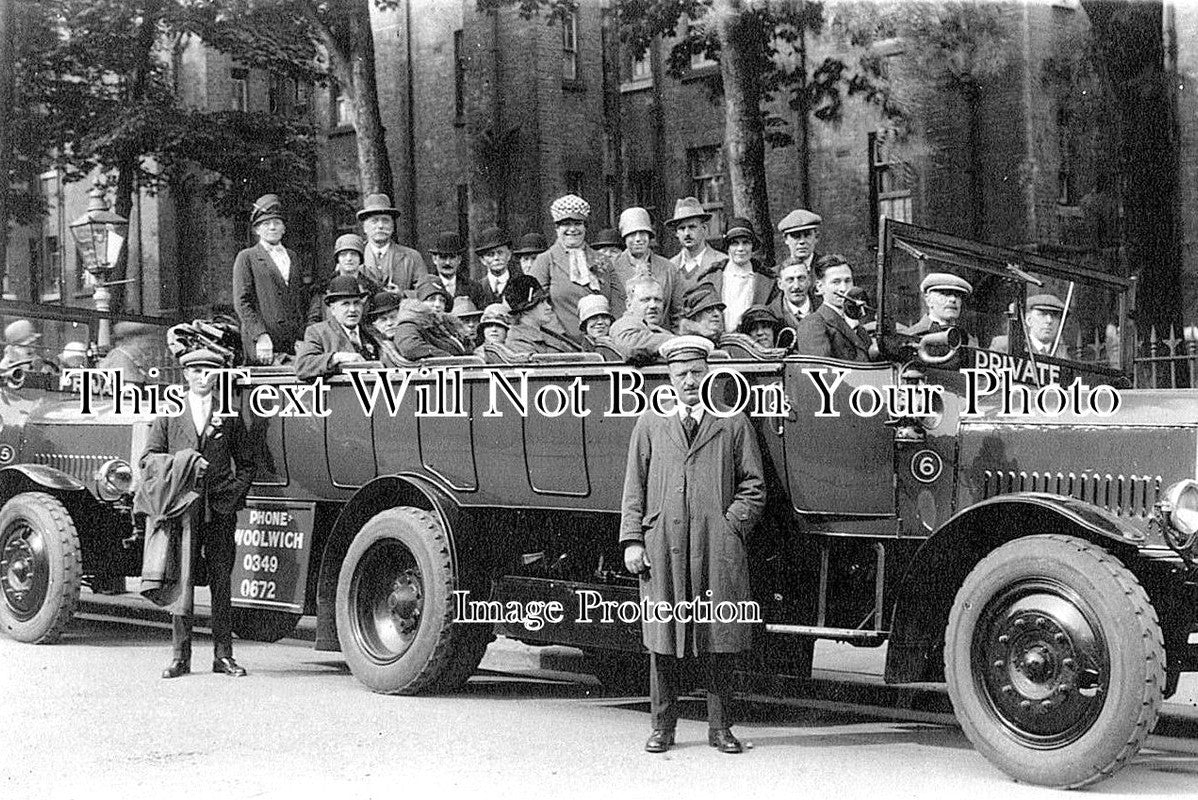 LO 1331 - Charabanc, Woolwich, London