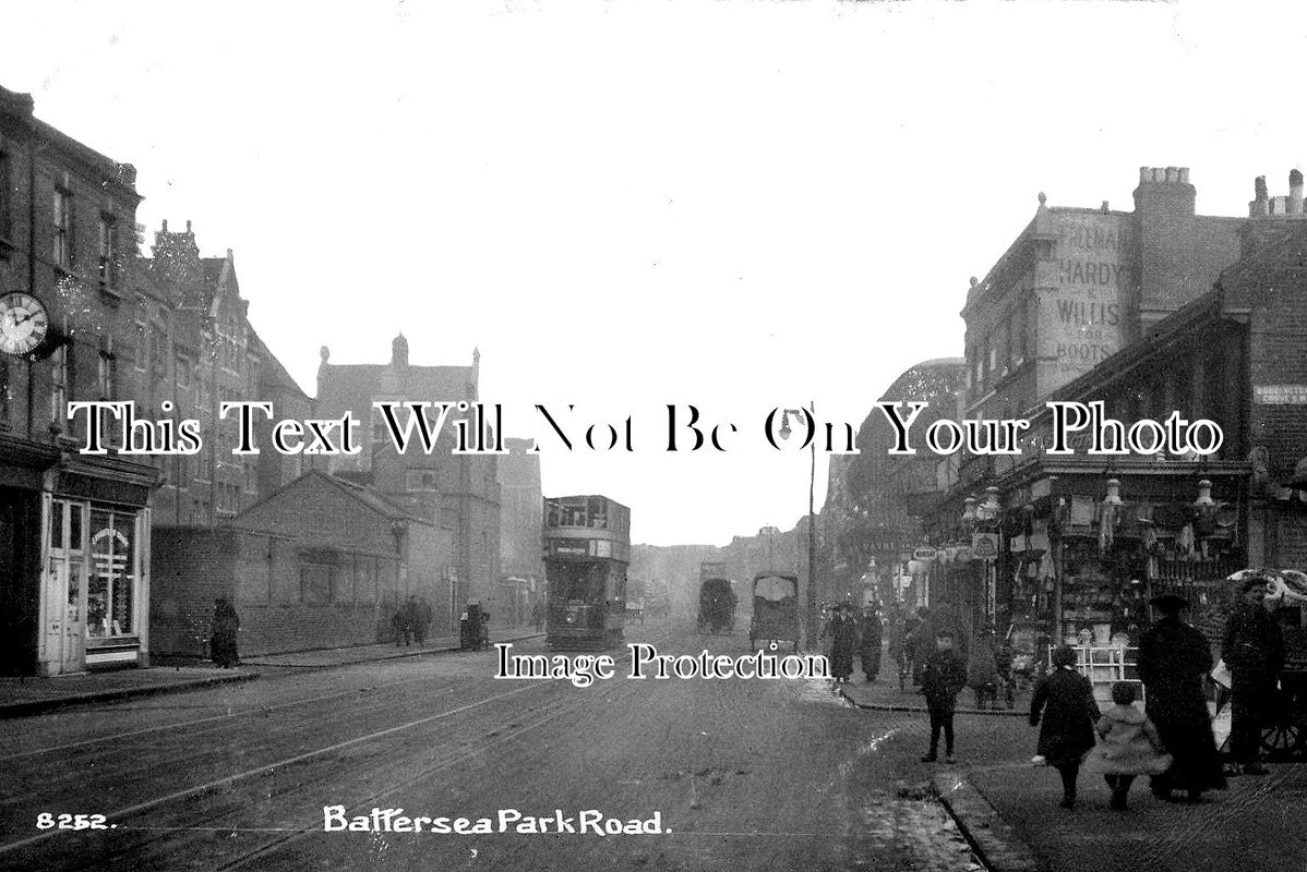 LO 1466 - Battersea Park Road, Wandsworth, London c1913
