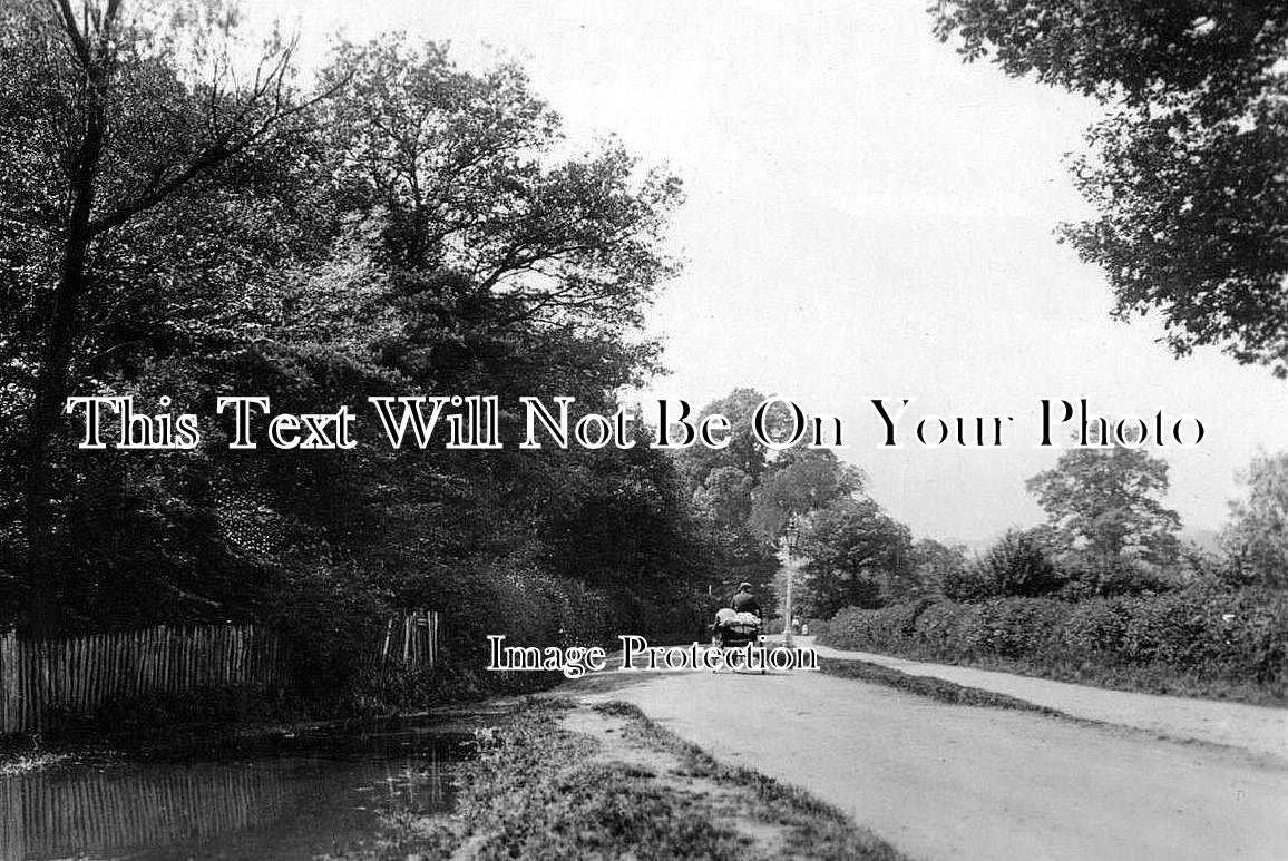 LO 151 - Winchmore Hill Road, London