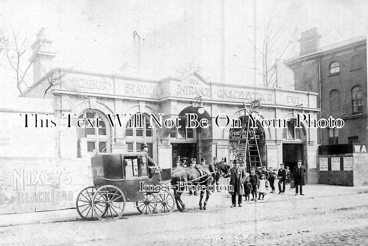LO 152 - Highbury Railway Station Entrance, London c1905