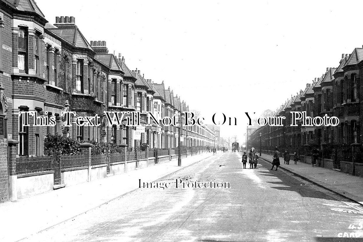 LO 1668 - Kyale Road, Clapham Common, London