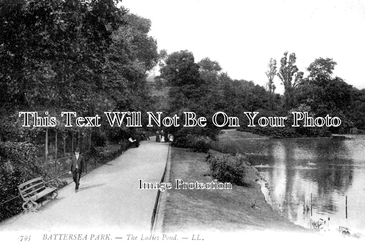 LO 1771 - The Ladies Pond, Battersea Park, Wandsworth, London c1912