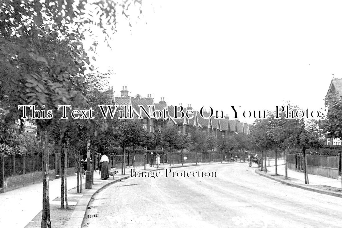 LO 2140 - Palewell Park, East Sheen, South West London