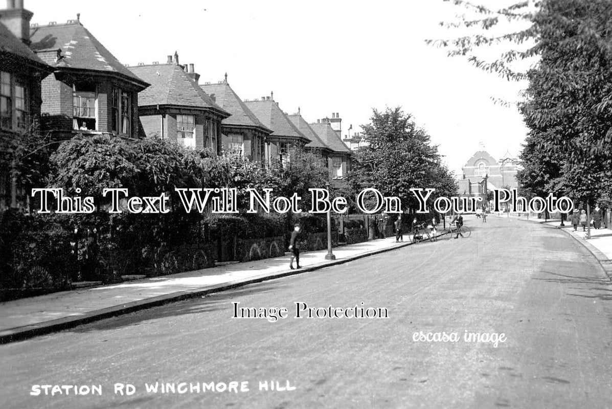 LO 2421 - Station Road, Winchmore Hill, London