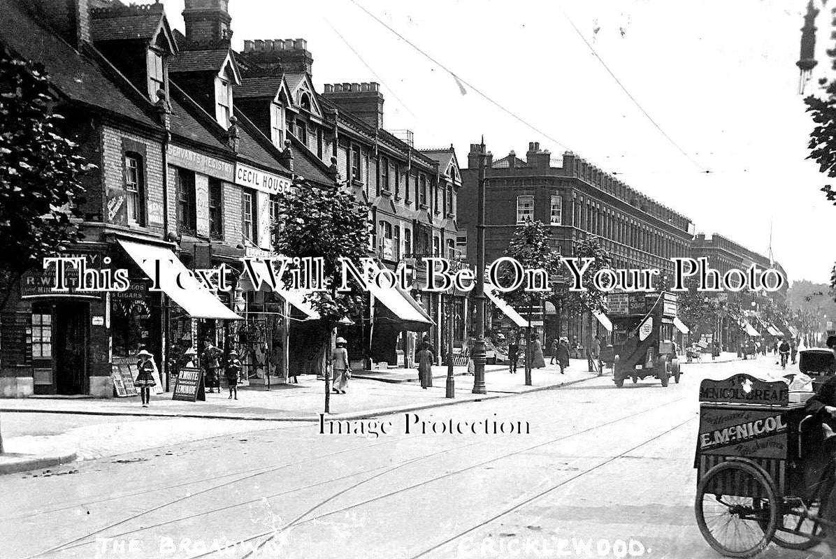 LO 2458 - Cricklewood Broadway, London
