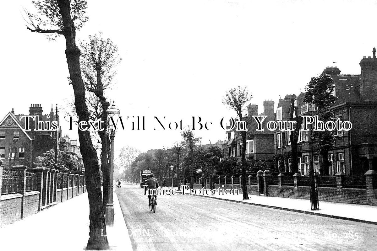 LO 2562 - Sutton Court Road, Chiswick, London