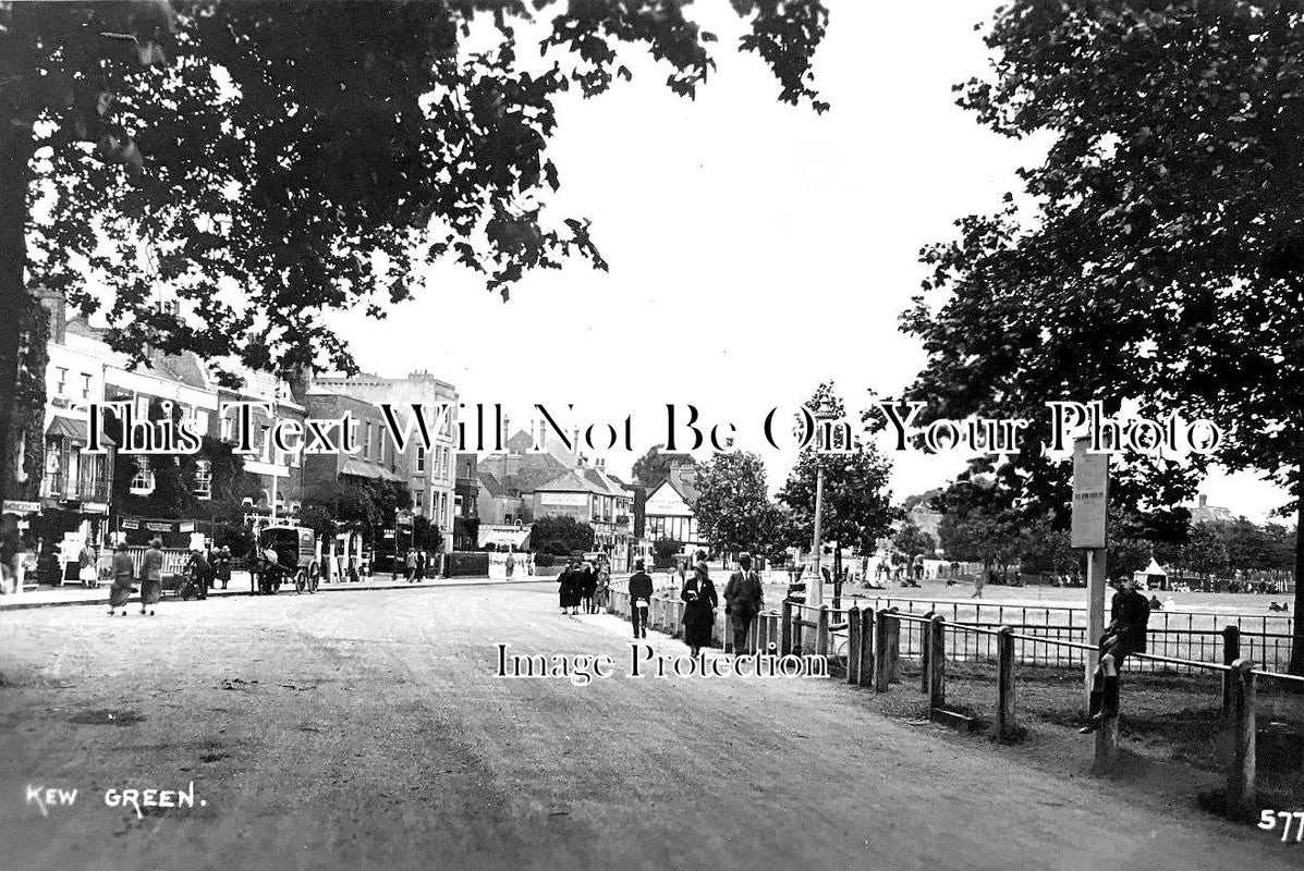 LO 2612 - Kew Green, London