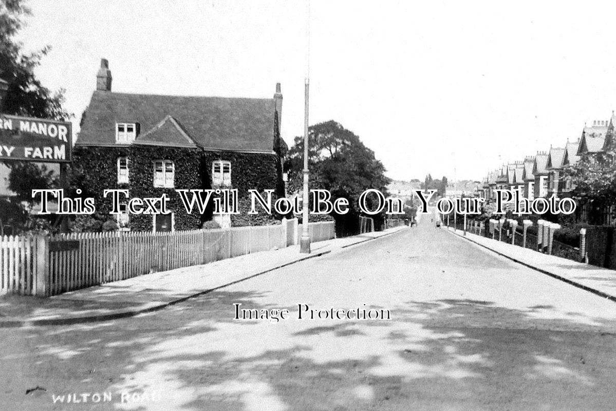 LO 2911 - Wilton Road, Muswell Hill, London