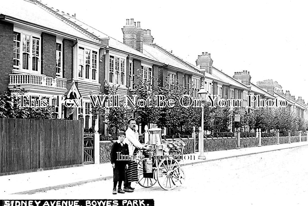 LO 2921 - Sidney Avenue, Bowes Park, London
