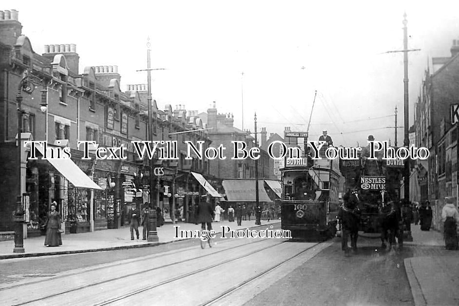 LO 3161 - Broadway Market, Wimbledon Common, London c1907