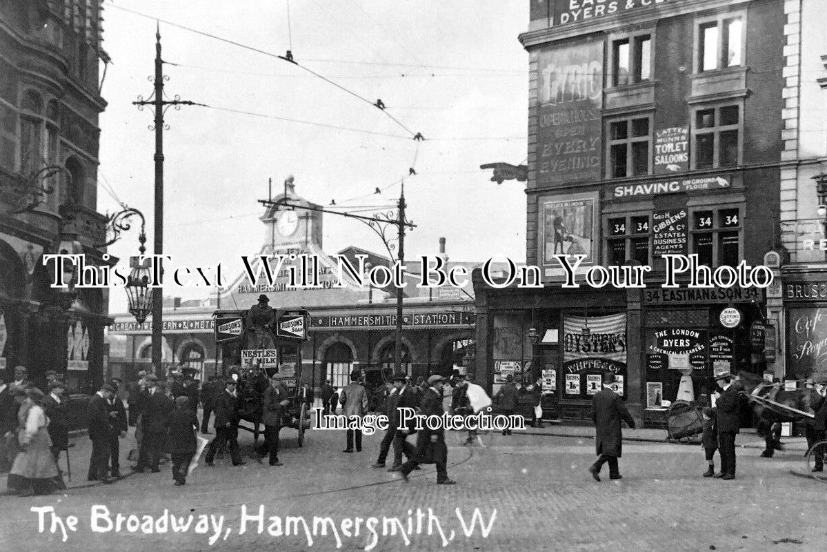 LO 3204 - The Broadway, Hammersmith, London