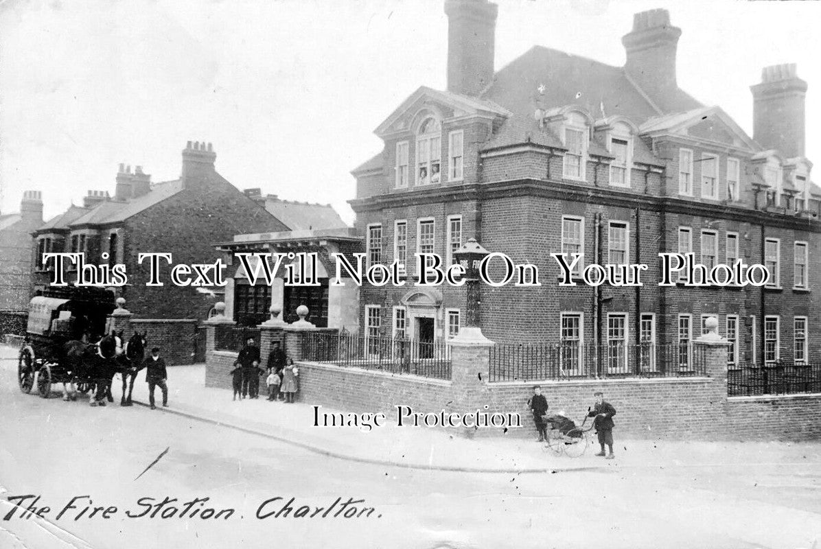 LO 3541 - The Fire Station, Charlton, London