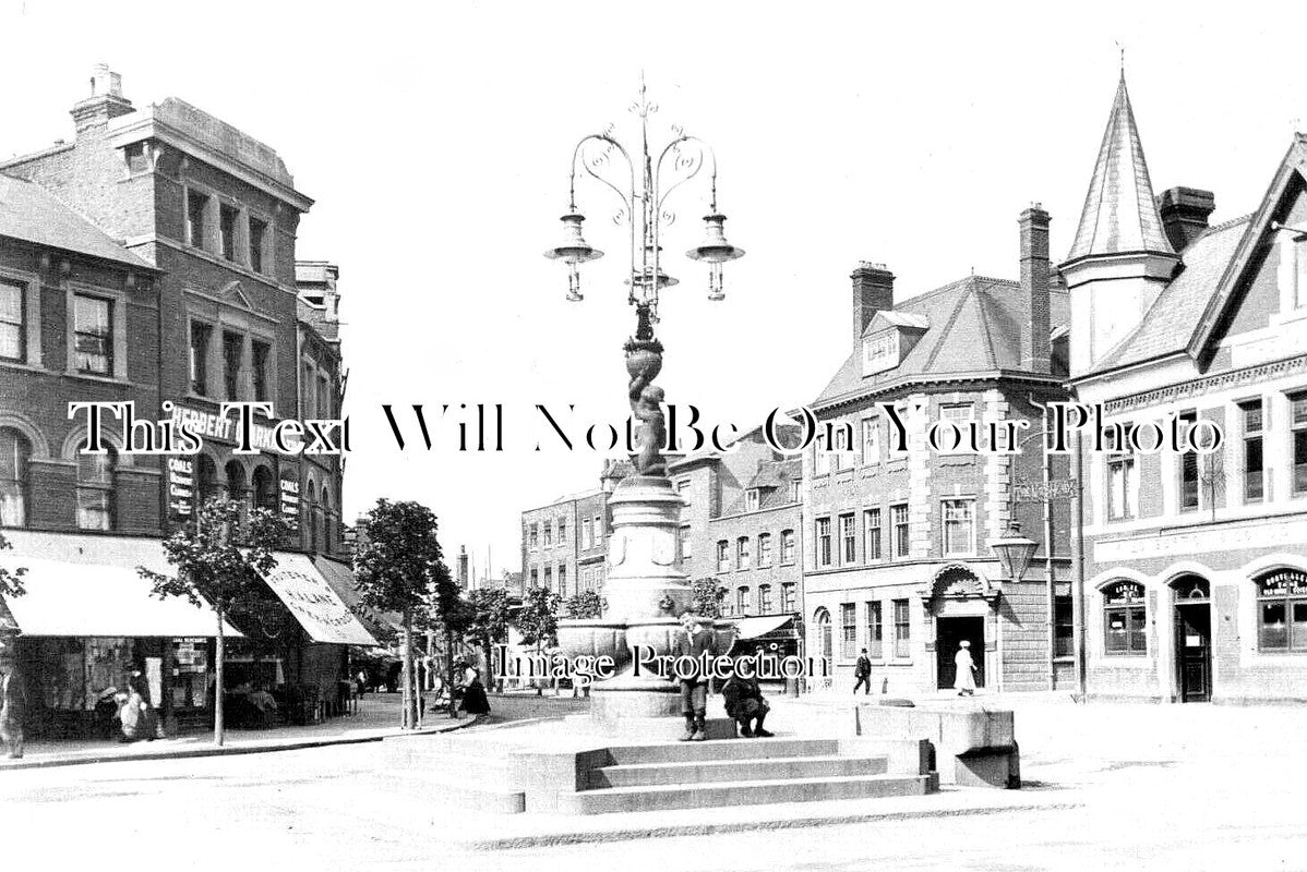 LO 3692 - Enfield, London c1912
