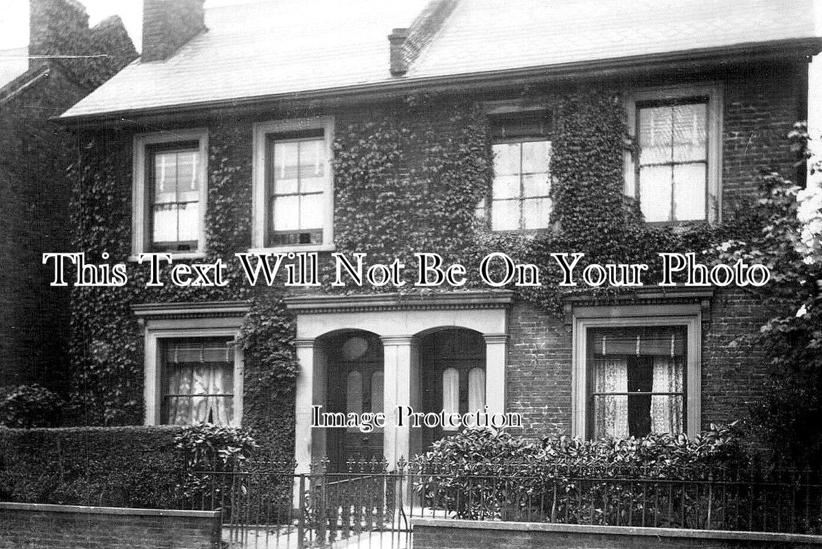LO 3745 - 26 Bushey Hill Road, Peckham, London