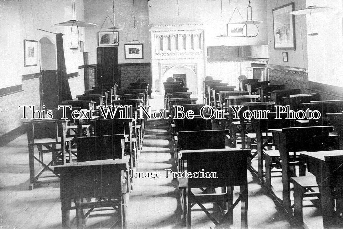 LO 3795 - Mary Datchelor School Room, Camberwell, London 1914