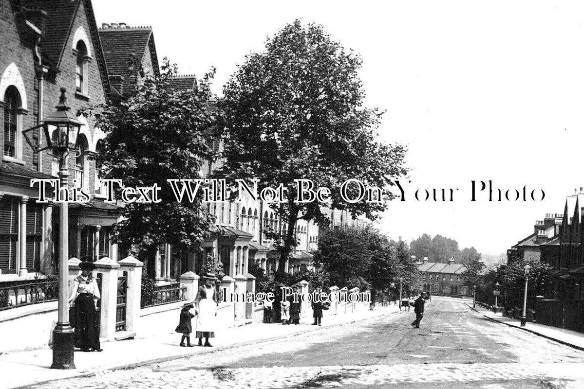 LO 3912 - Grove Hill Road, Camberwell, London