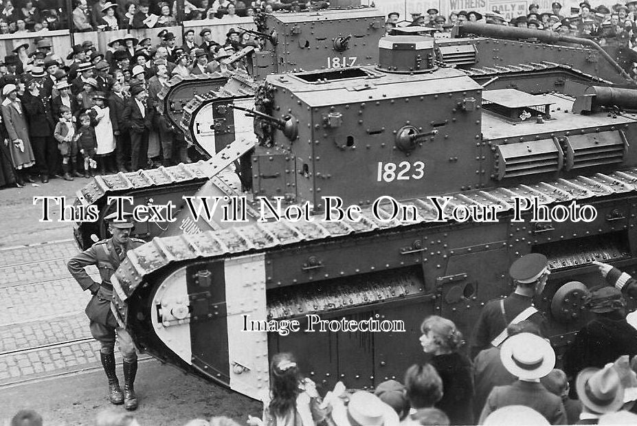 LO 405 - WW1 Peace Day Victory Parade London 1919, Medium Mark C Tank