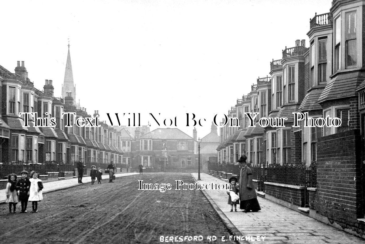 LO 4925 - Beresford Road, East Finchley, London