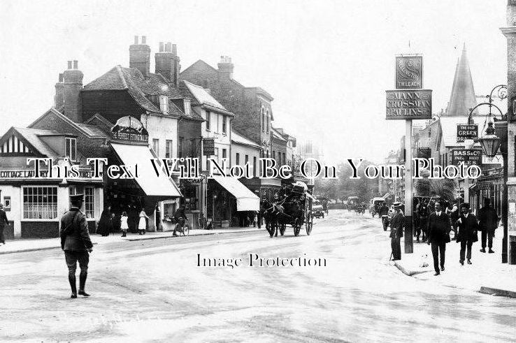 LO 5 - The White Horse, High Street, Barnet, London c1914
