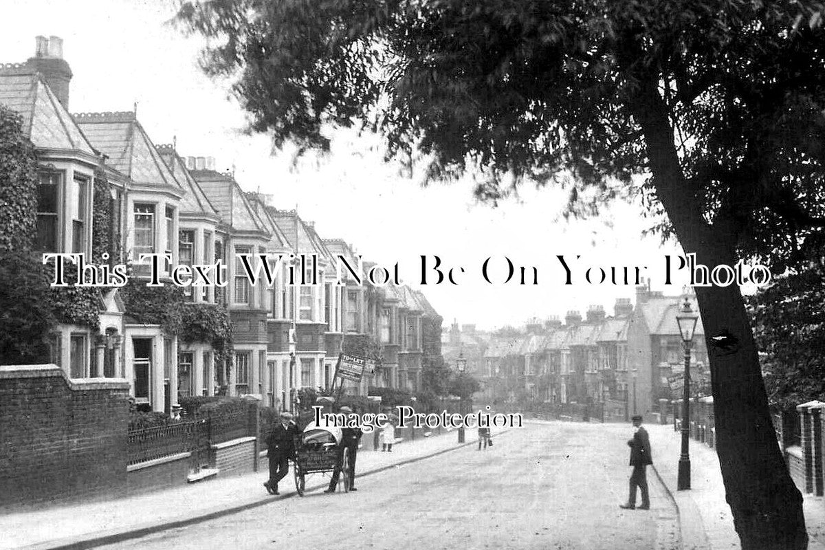 LO 5033 - Narcissus Road, West Hampstead, London c1920